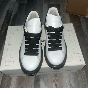 Alexander McQueen oversized leather sneakers